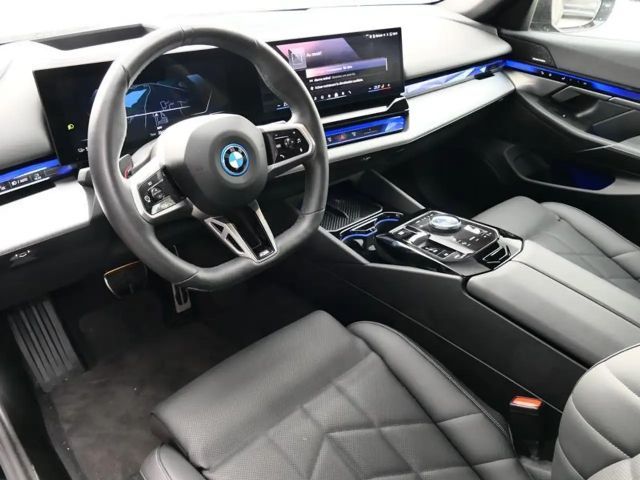 BMW i5 M-Sport Touring eDrive40