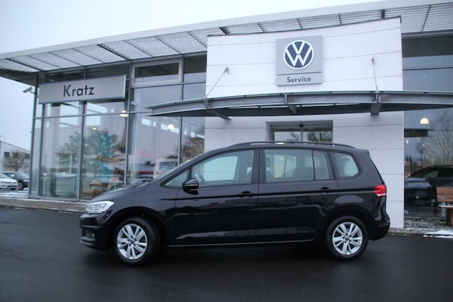 Volkswagen Touran 1.5 TSI DSG