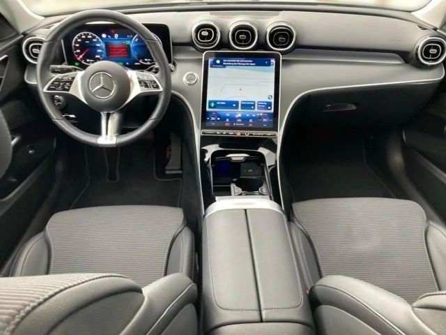 Mercedes-Benz C 300 AVANTGARDE Sedan