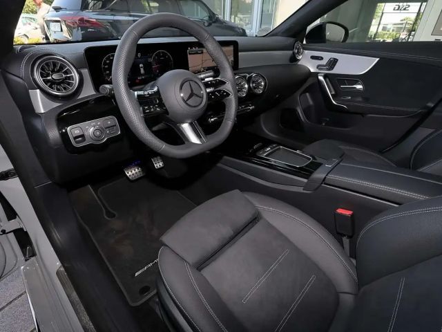 Mercedes-Benz CLA 220 AMG Line CLA 220 d