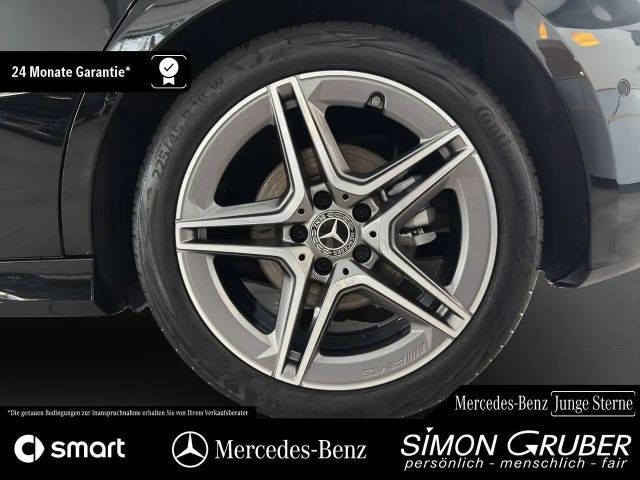 Mercedes-Benz A 200 AMG Line