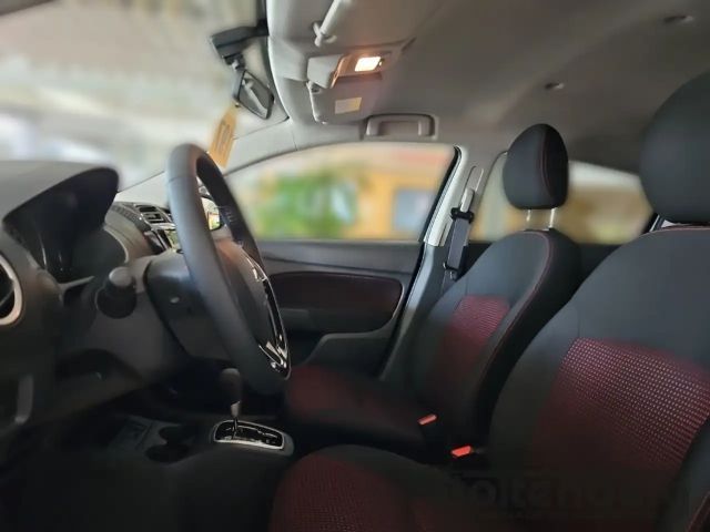 Mitsubishi Space Star Star