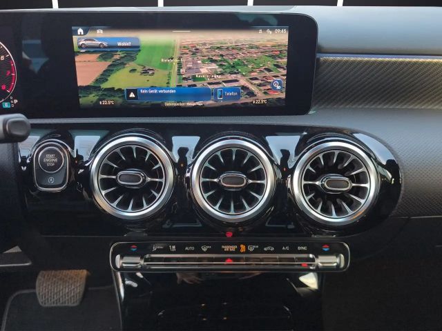 Mercedes-Benz A 200 Progressive