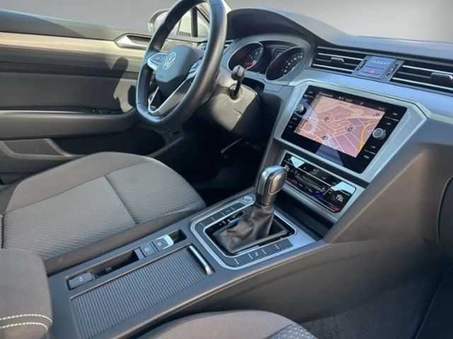 Volkswagen Passat 1.5 TSI DSG Variant