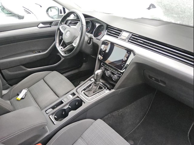 Volkswagen Passat 2.0 TSI Business DSG Variant