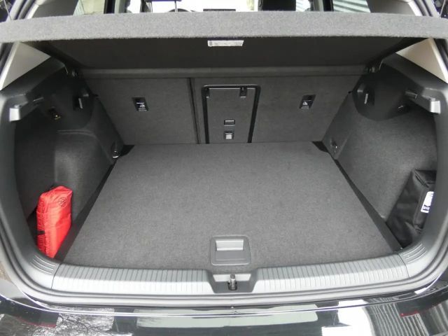Volkswagen Golf 1.5 TSI Golf VIII