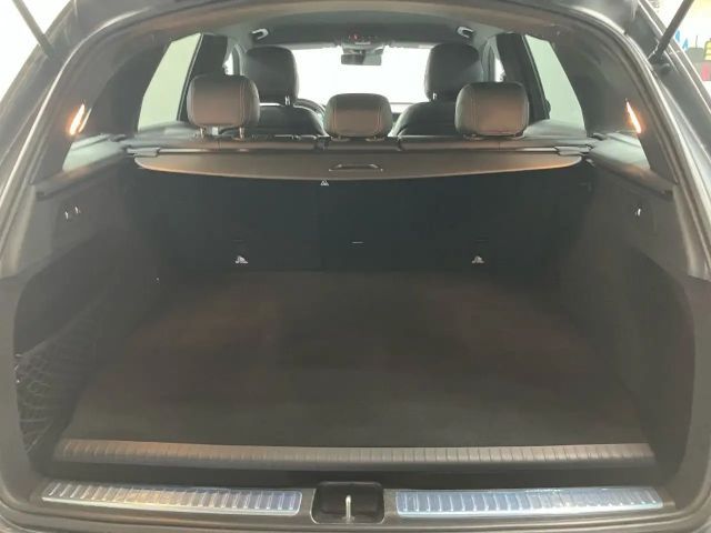 Mercedes-Benz GLC 300 4MATIC AMG Line