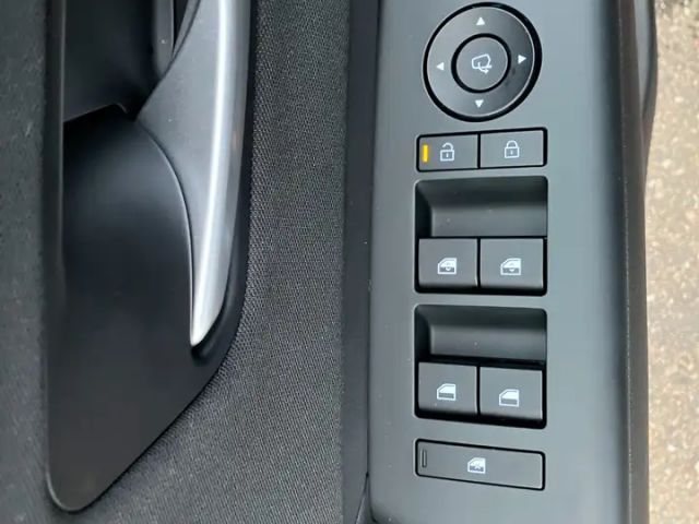 Hyundai Kona 64 kWh Electric