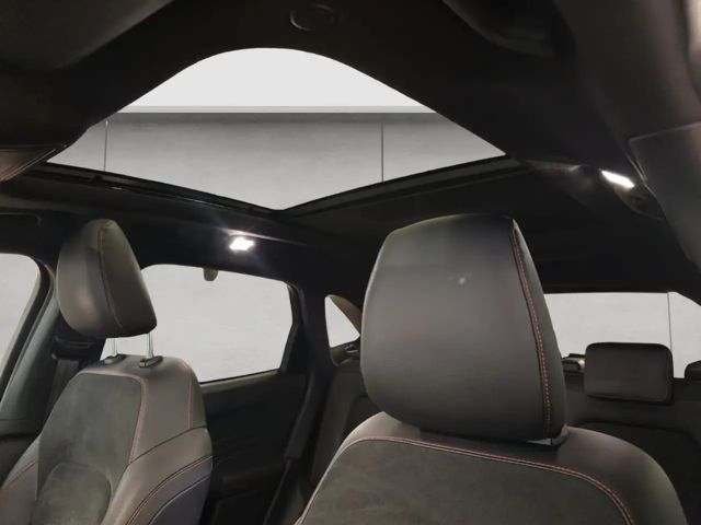 Ford Kuga Plug in Hybrid ST Line X