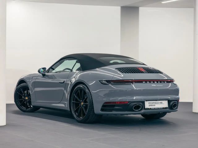 Porsche 911 Cabriolet Carrera