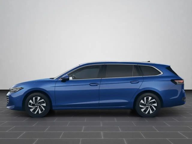 Volkswagen Passat 1.5 eTSI Business DSG Variant