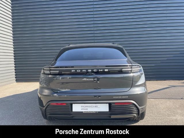 Porsche Macan 4