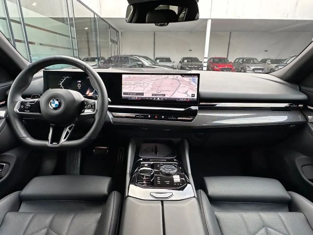 BMW 520 520d M-Sport Touring xDrive
