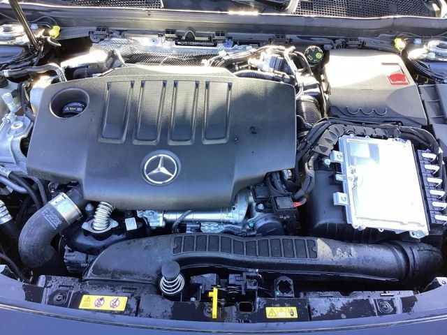 Mercedes-Benz CLA 200 AMG Line CLA 200 d Coupé