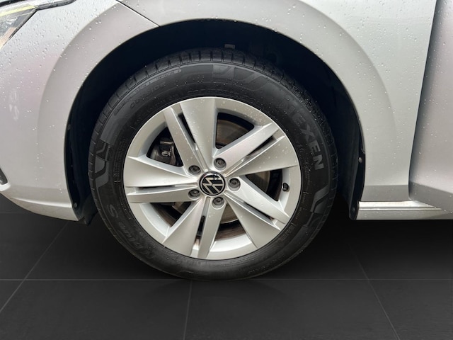 Volkswagen Golf 2.0 TDI DSG Life Variant