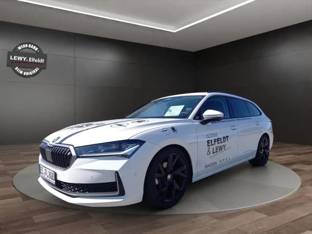 Skoda Superb 2.0 TDI Combi Selection