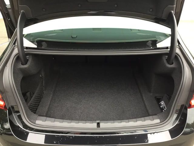 BMW 320 320i Sedan xDrive