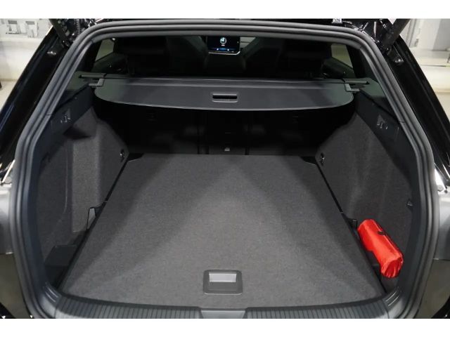 Volkswagen Golf 2.0 TDI R-Line Variant