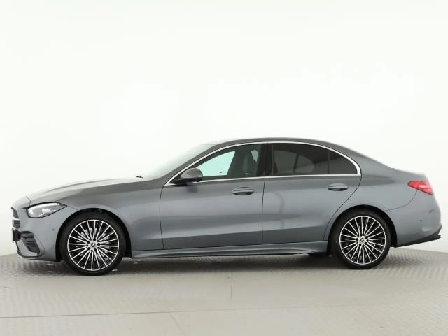Mercedes-Benz C 220 AMG Line C 220 d Sedan
