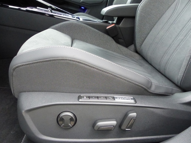 Volkswagen Golf 2.0 TDI DSG Variant