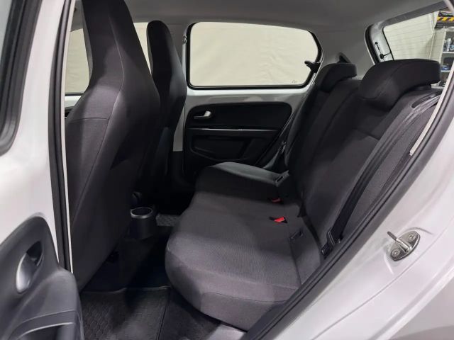 Volkswagen up! Move Move up!