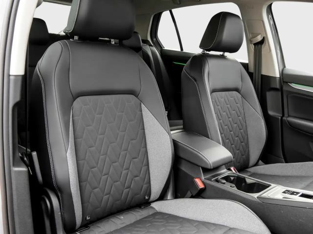 Volkswagen Golf 2.0 TDI DSG Golf VIII