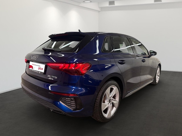 Audi A3 35 TFSI S-Line S-Tronic Sportback