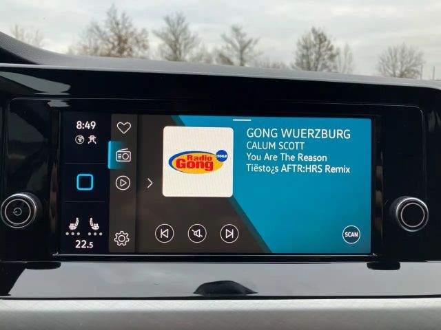 Volkswagen Golf 1.5 TSI Life Variant