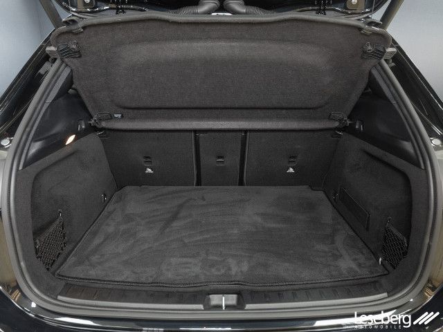 Mercedes-Benz EQA 300 4MATIC