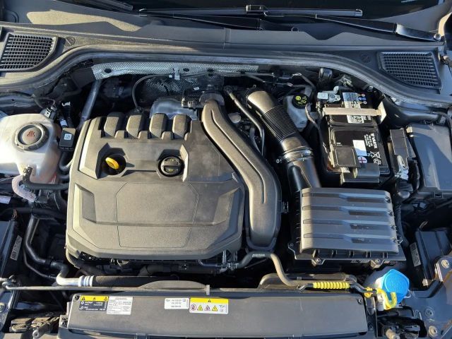 Volkswagen Golf 1.5 eTSI DSG Golf VIII Life