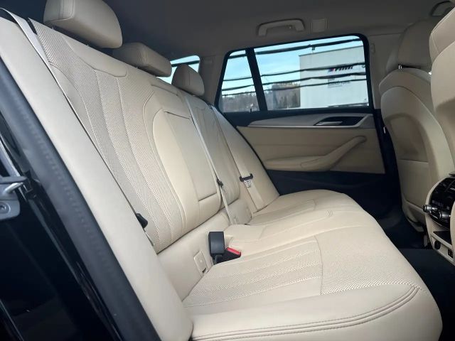 BMW 530 530e Touring xDrive