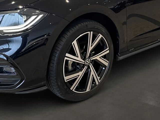 Volkswagen Polo DSG R-Line