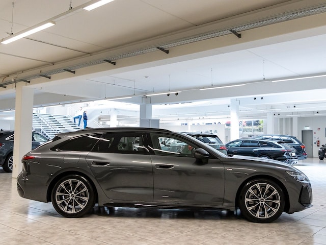 Audi A6 Avant Quattro S-Tronic