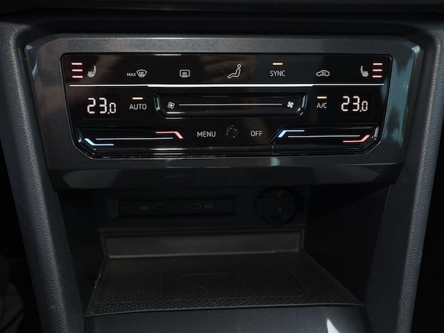 Volkswagen Tiguan 2.0 TSI DSG IQ.Drive Sport