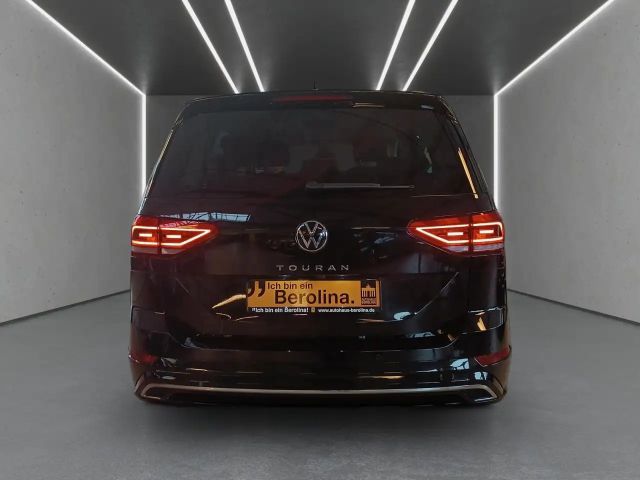 Volkswagen Touran 1.5 TSI DSG Pro R-Line
