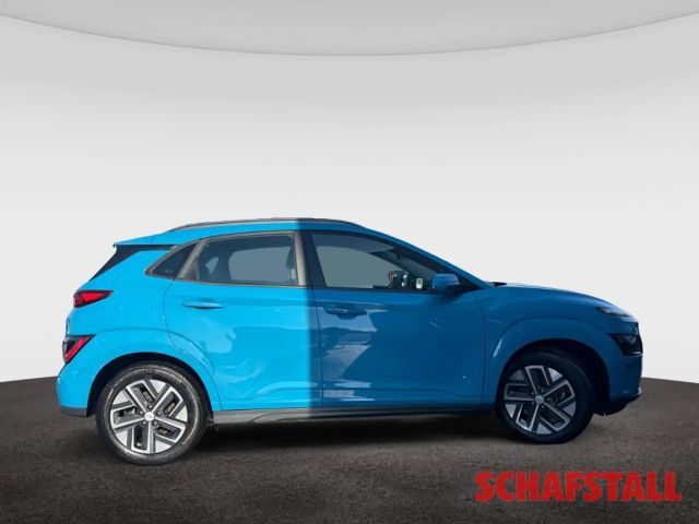 Hyundai Kona Select