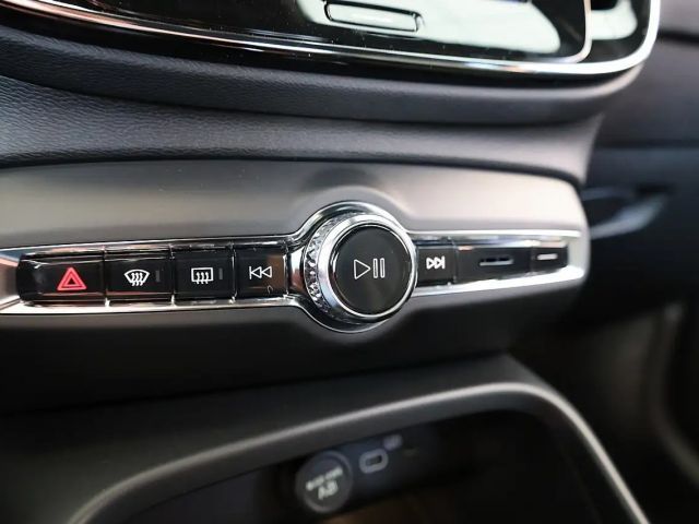 Volvo XC40 Dark Plus