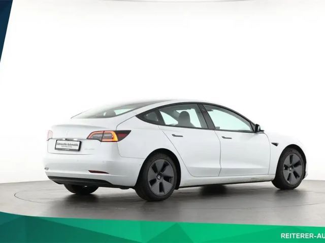 Tesla Model 3 AWD Long Range