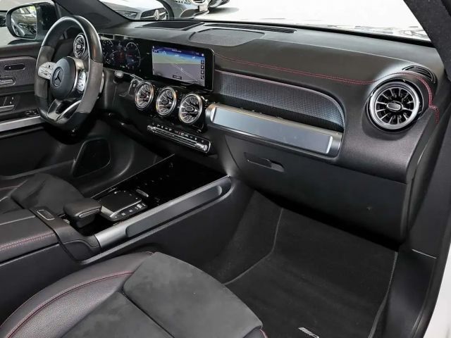 Mercedes-Benz EQB 300 4MATIC AMG Line