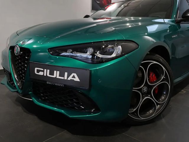 Alfa Romeo Giulia AT8 Q4 Veloce