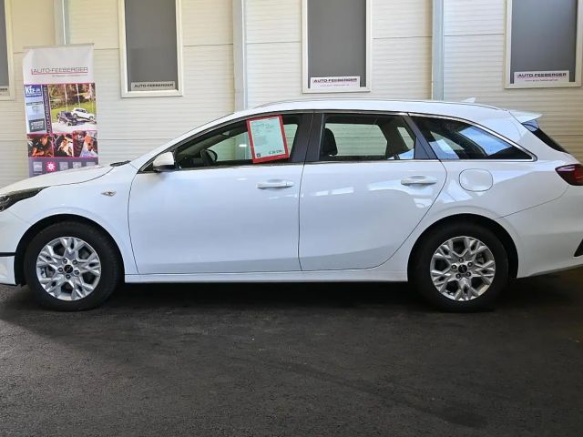 Kia Ceed CRDi SportWagon Vision