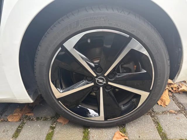 Opel Astra 1.6 Turbo Edition Turbo