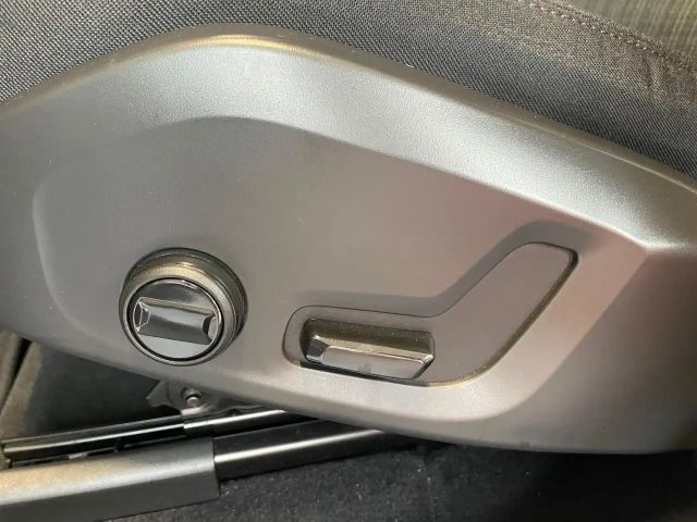 Volvo XC60 AWD Core T6