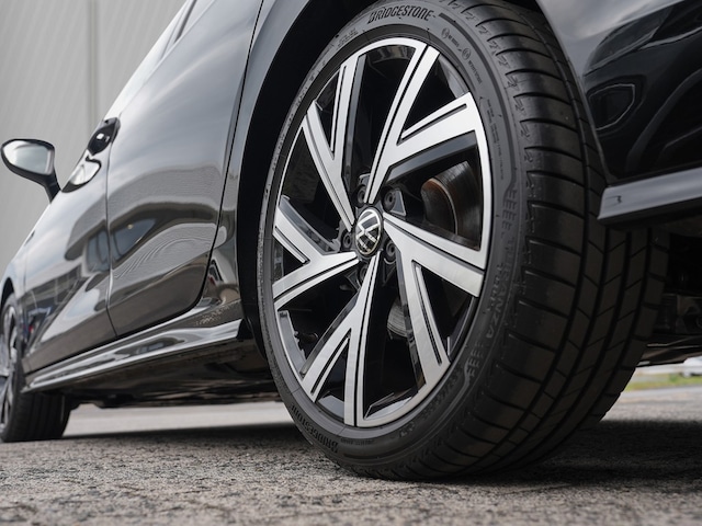 Volkswagen Golf Golf VIII R-Line