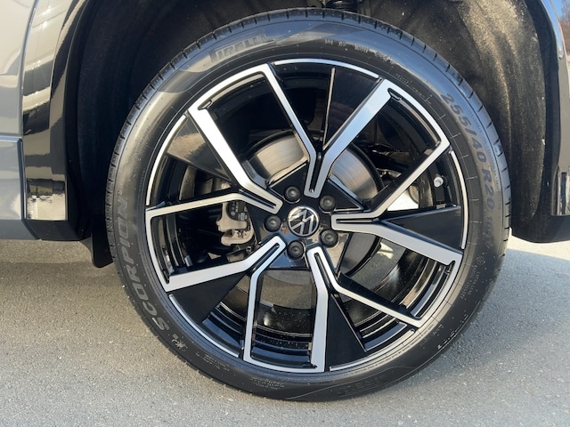 Volkswagen Tayron TDI 4M AHK Standhzg Pano Navi 360°