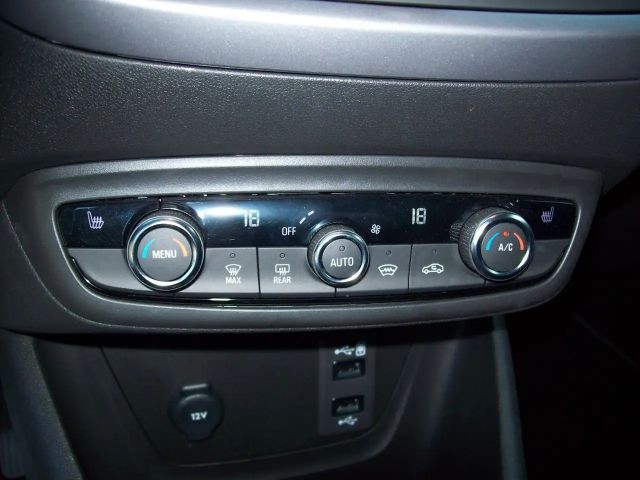 Opel Crossland X 1.2 Turbo