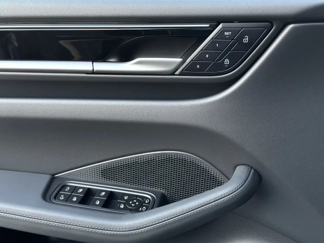 Porsche Macan PANO BOSE Sitzbelüftung