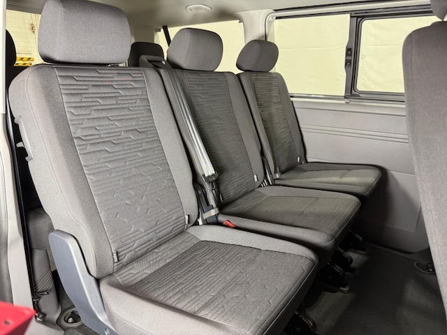 Volkswagen Caravelle Comfortline DSG T6