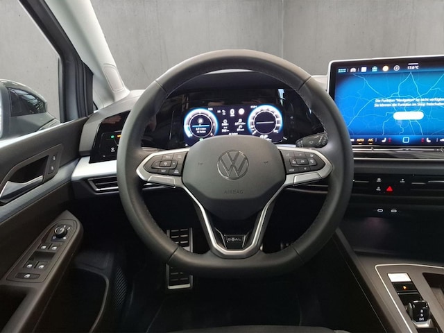 Volkswagen Golf DSG Life