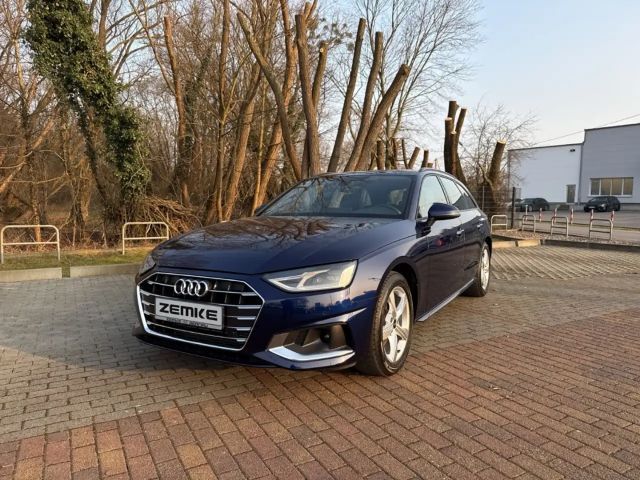 Audi A4 35 TFSI Avant S-Tronic